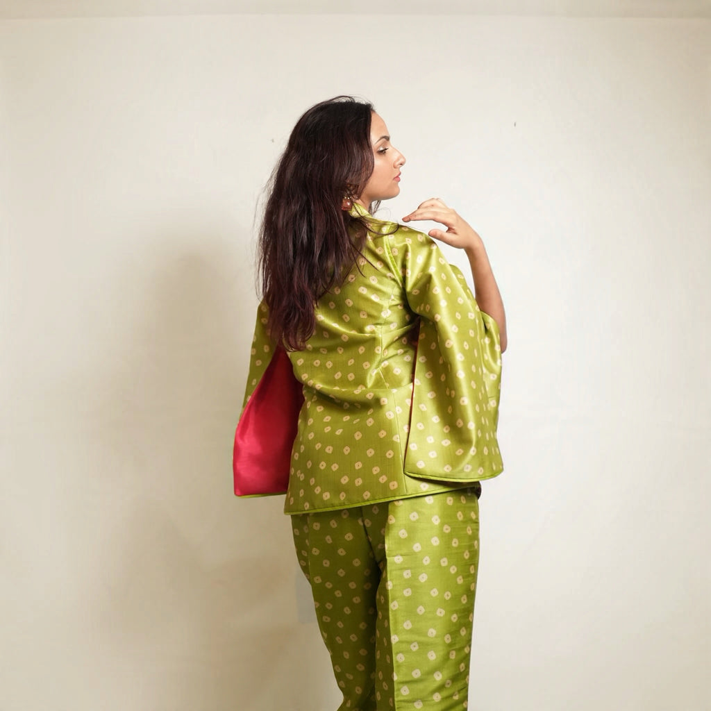 Pista Leher  - Cape with Bell Bottoms