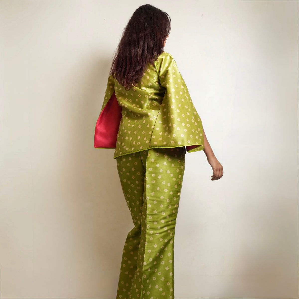 Pista Leher  - Cape with Bell Bottoms