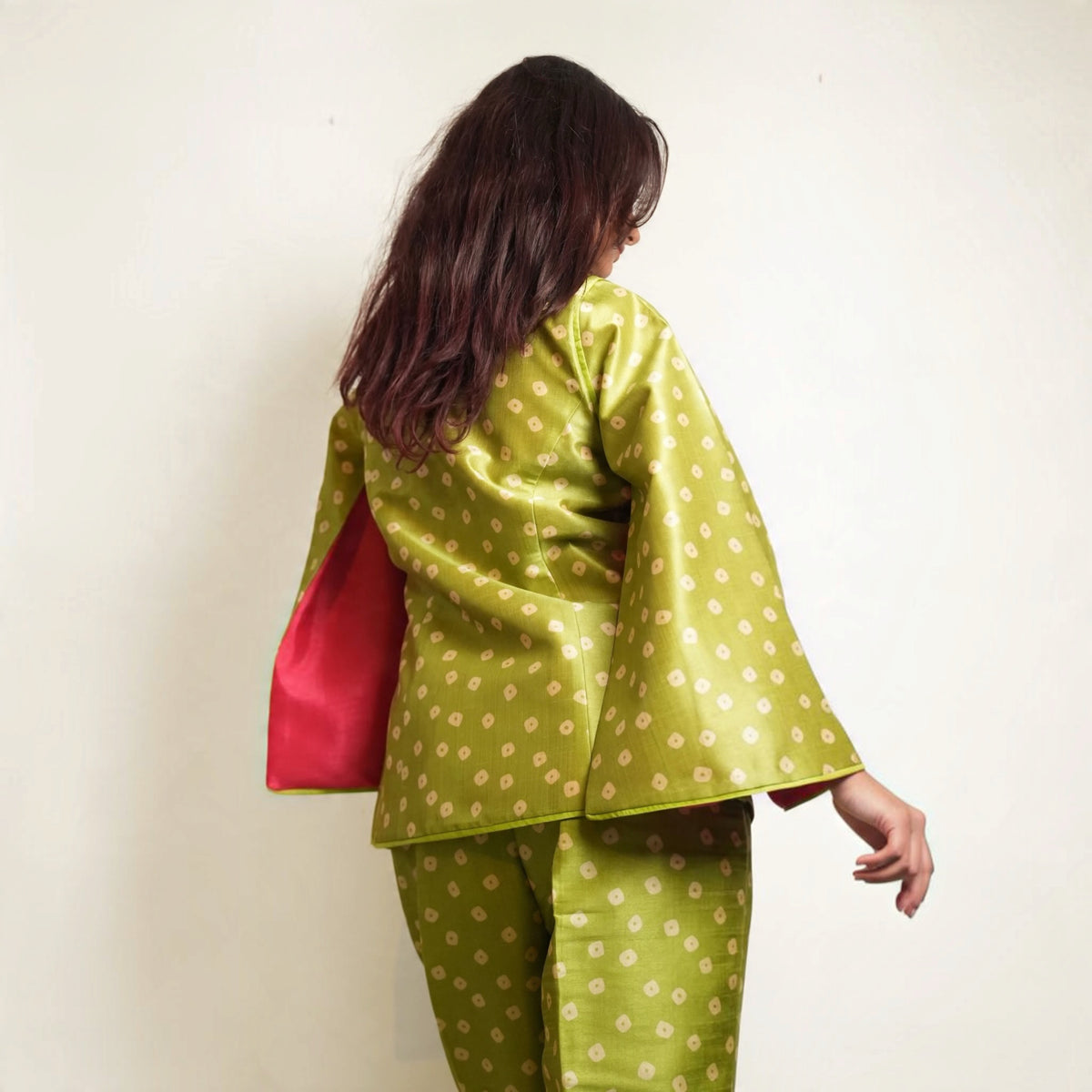 Pista Leher  - Cape with Bell Bottoms